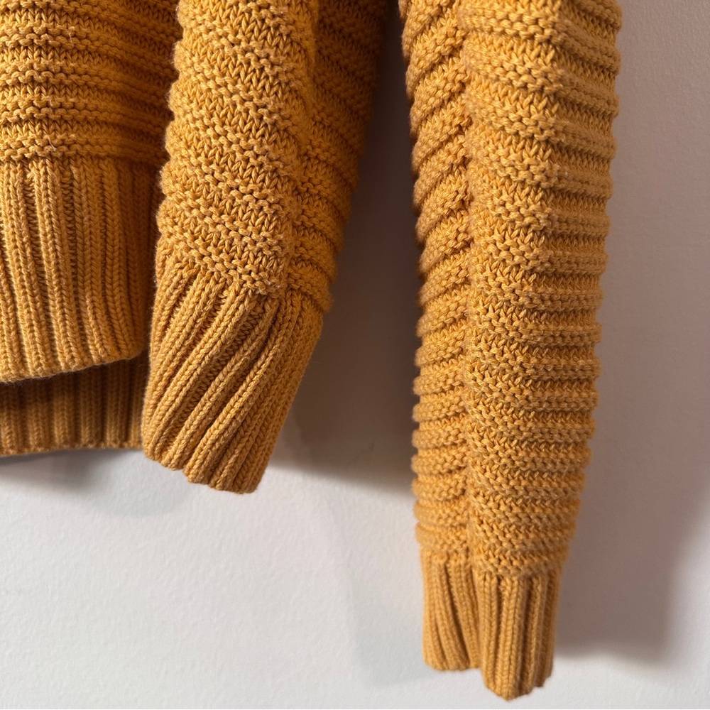 DIVIDED | Women’s Rib Knit Mustard Sweater size Small - Picture 3 of 6